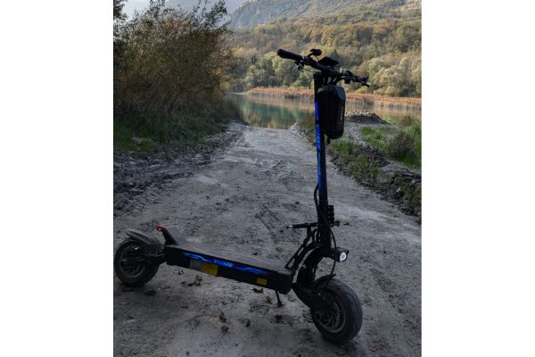 yume hawk pro electric scooter wide review